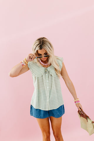 Mary Ann Checkered Pilgrim Collar Top