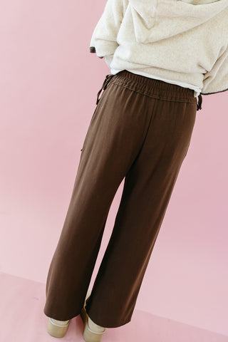 Reese Ruffle Waist Pants in Chocolate