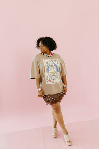 Alice Graphic Tee in Mocha