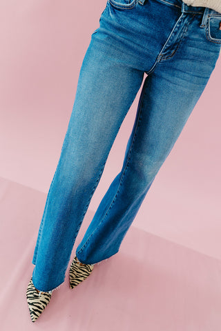 Betsy Relaxed Fit Medium Wash Jeans