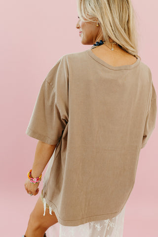 Alice Graphic Tee in Mocha